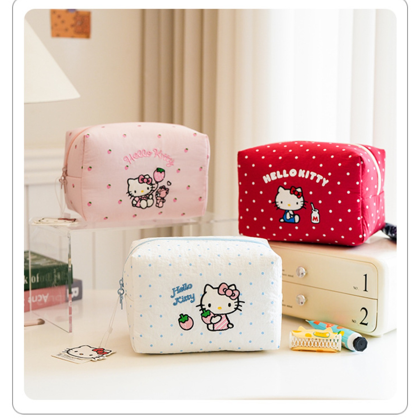 Skincare D'Alba - Çilekli Süt Karikatür Hello Kitty Kızlar